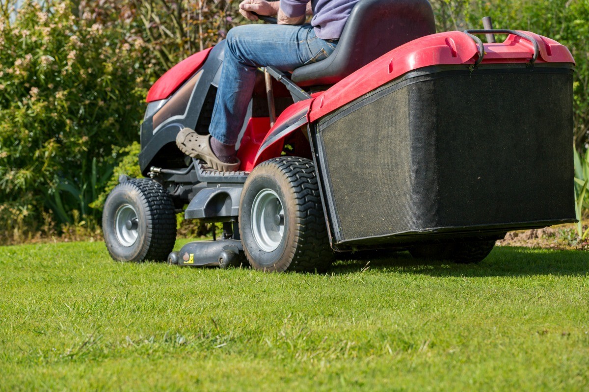 troy bilt lawn tractor repair manual
