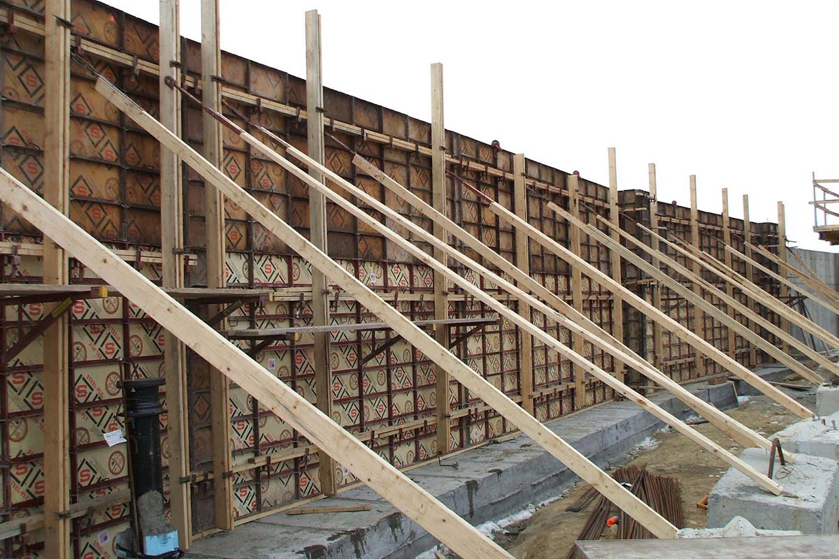 plywood in concrete formwork manual